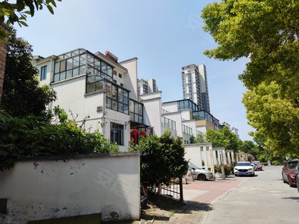中航城别墅