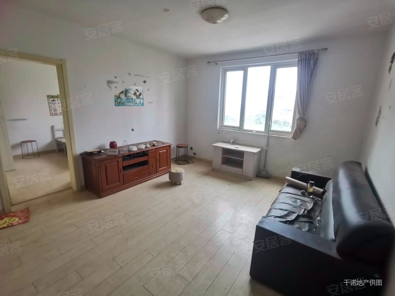 南北通透 购物方便 商品房 中间楼层 出行方便 小三房,西善花苑万福园