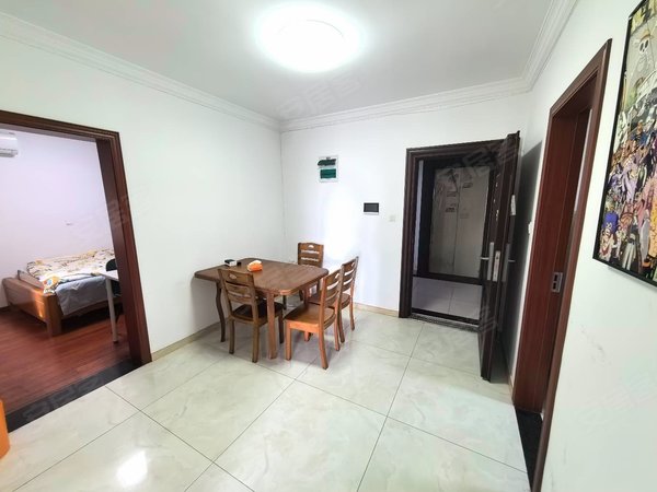 【多图】蟠龙馨苑,徐泾租房,地铁口旁边三房!租房在送600元!无中介费!