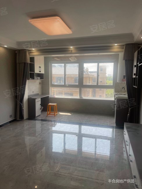 华宇上城洋房三室精装未住西边户老证