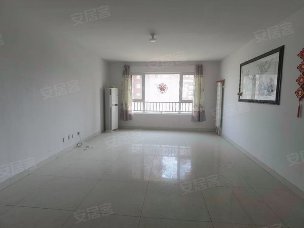 人民医院租房,万福园精装四室两卫,拎包入住,看房方便,临朐城区租房