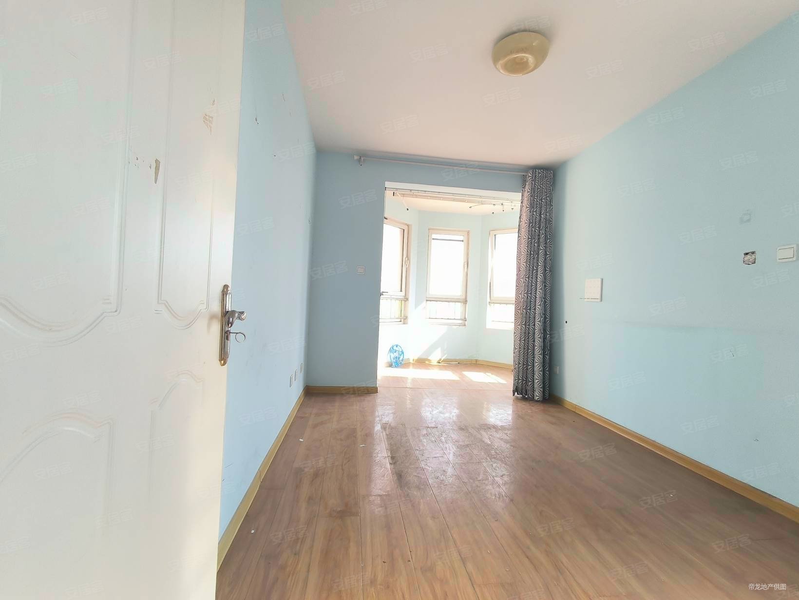 单价一万三多买套三 吾悦广场 地铁口 公园旁 小高层 好楼层