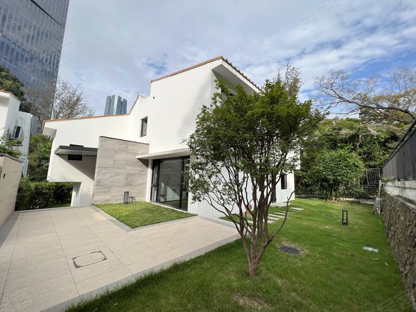 南山蛇口海上世界鲸山别墅新装独栋别墅2层5房5卫300花园