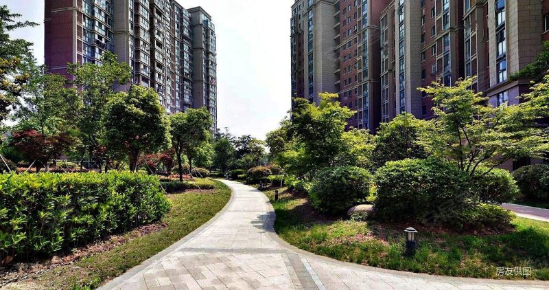 南京房产网>南京二手房>雨花台二手房>小行二手房>名城世家花园(西区)