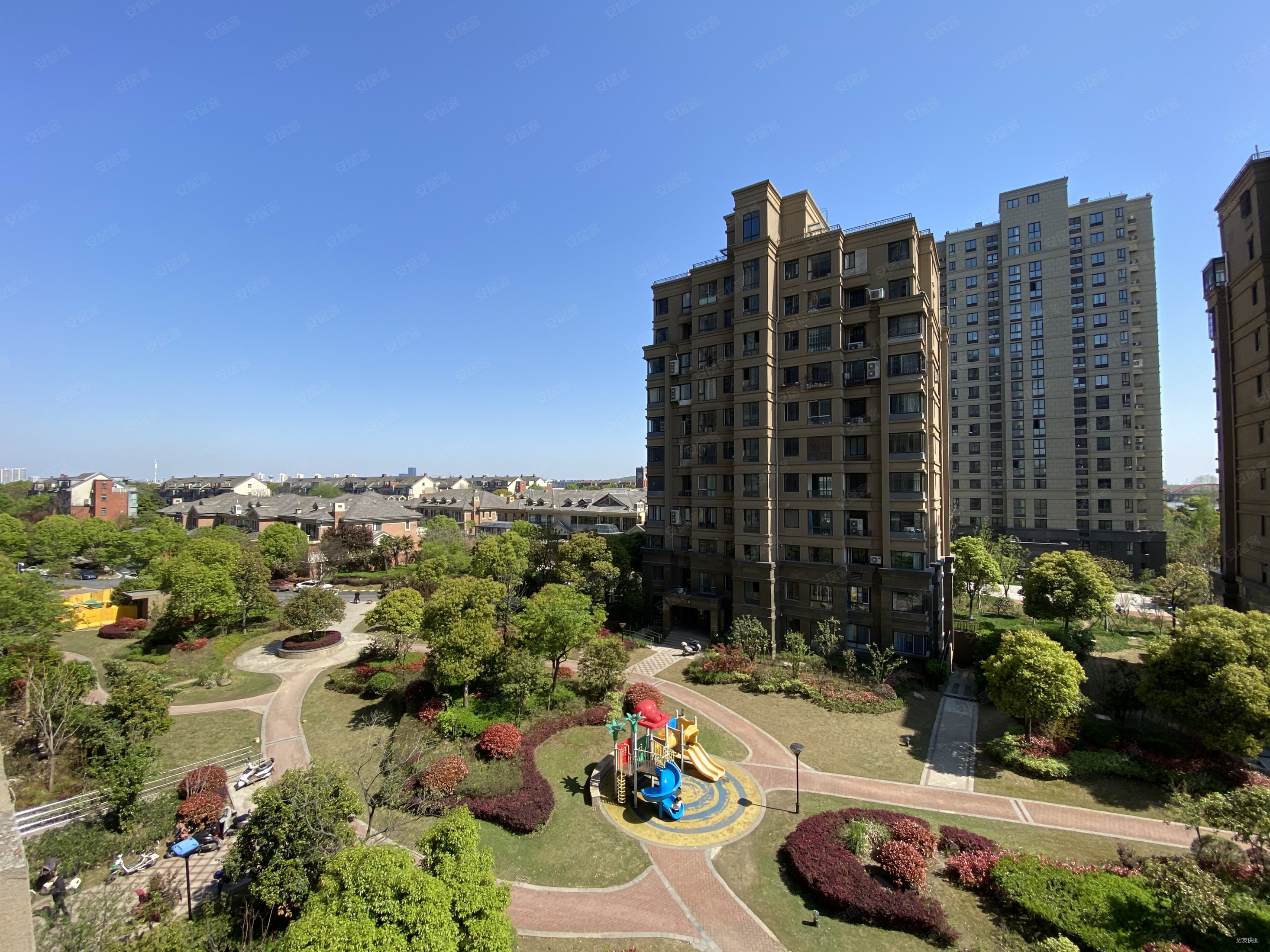 五号线地铁口天泽苑精装两房高楼层采光好业主诚售看房方便