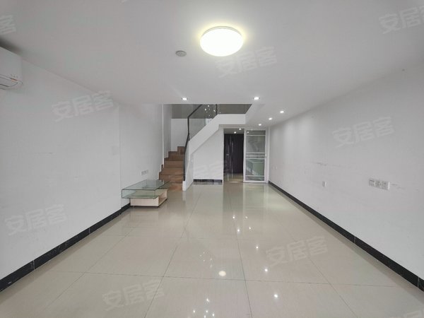 【多图】锐丰中心,科学城租房,科学城香雪站附近 锐丰中苑2600精装2房