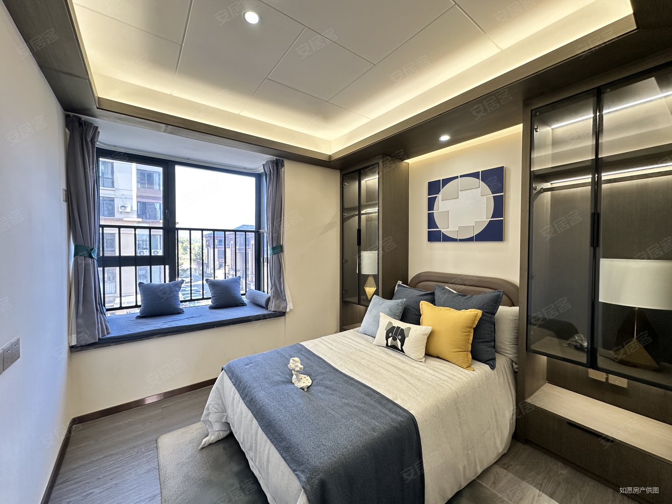 海宏天玺4室2厅2卫133㎡南北65万