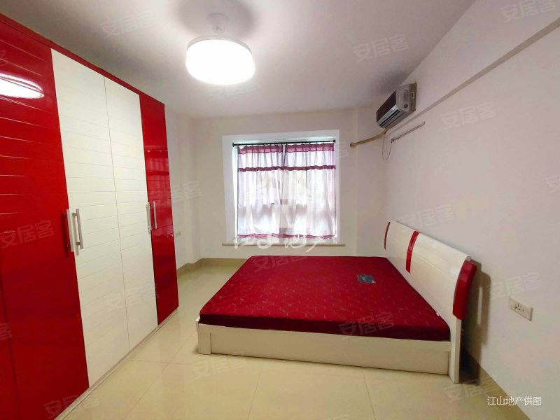 丽园小区 3房2厅128万