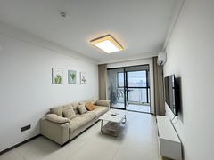 温岭温岭市区锦江中心湖悦华庭 精装独门独户 一室一厅2300有车位出租房源真实图片