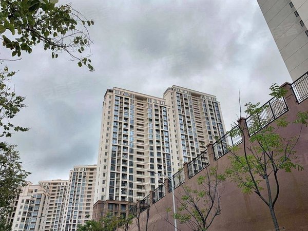 深圳坪山坑梓亚迪三村坪山亚迪三村近比亚迪百泰珠宝精装修拎包入住无