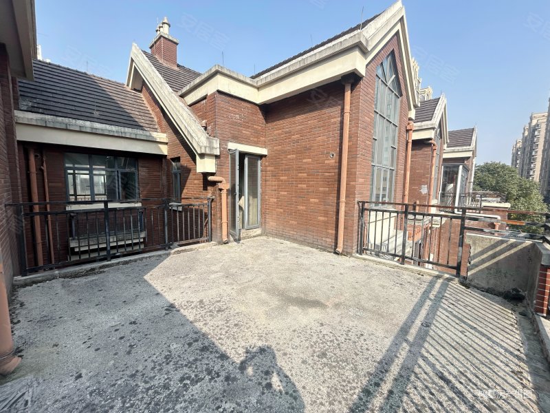 绿都温莎城堡别墅