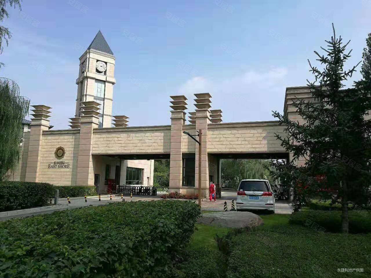 东岸国际一期河景房带车位和储藏间五年外房本随时能看房南北通透