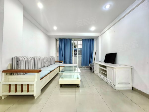 广州白云京溪京溪尚苑京溪地铁站 电梯三房两卫 住家合租都不错 高层