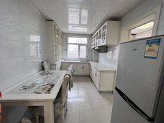 兴安盟乌兰浩特五一广场红联花园年租两室一厅性价比的房源的 随时看随时住出租房源真实图片