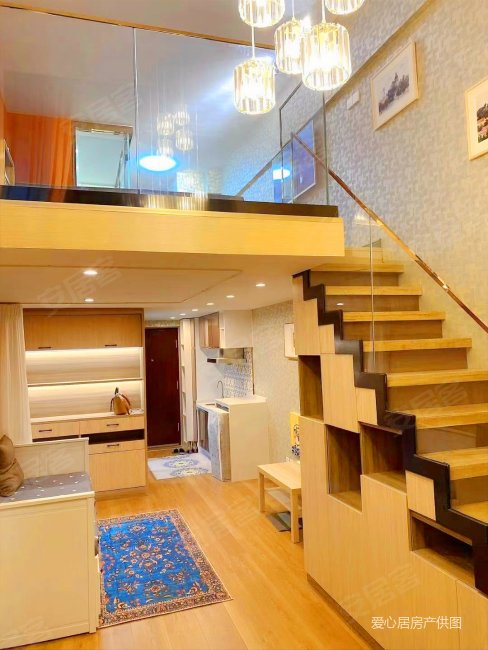 万象汇 宜家 青铁华润城loft公寓自住装修 采光好 位置佳,青铁华润城(