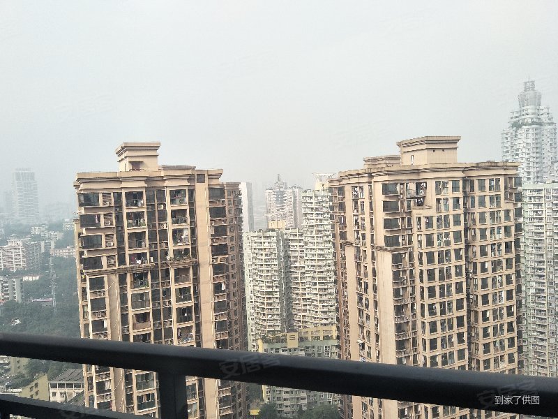 华宇金沙时代南苑2室1厅1卫56㎡东北68万