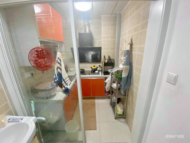 育英二外旁南北通透 房龄新 正规商品房 低密宜居 中间好楼层,百悦家