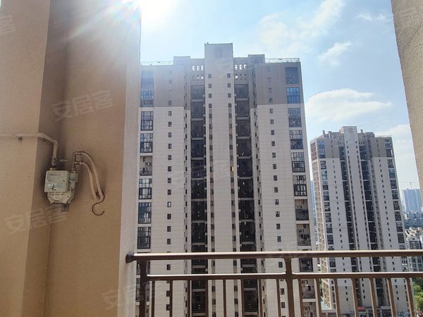 广州黄埔夏园万科尚城尚城 近地铁 交通方便 配套齐全 出租房源真实