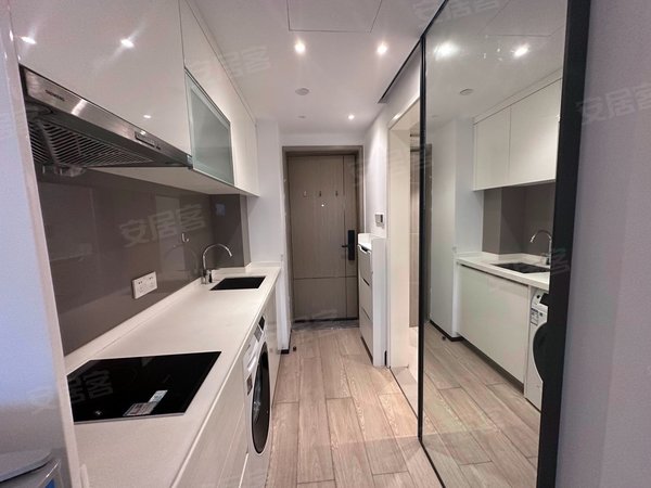 深圳南山南油华联城市中心24小时可以安排看房 华联城市中心u舍 温馨