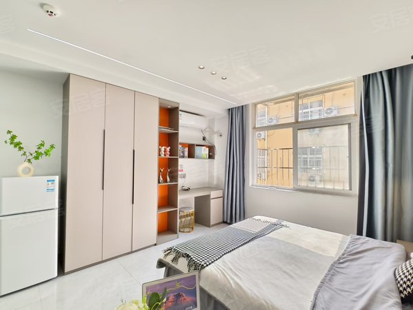 金华东阳东阳江北中山北路288号楼江北之芯  广厦大学附近  精装豪华公寓  配套齐全出租房源真实图片