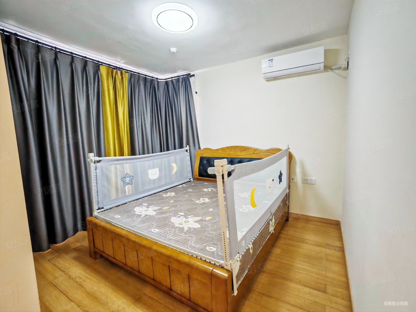 万科城(南区)3室2厅2卫90.6㎡南北91万