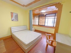 昆明盘龙东华无中介！上东城月付 拓东体育馆地铁站 延安医院 恒隆广场出租房源真实图片