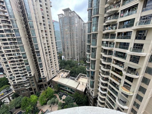 【多图】嘉裕君玥公馆,珠江新城西租房,大3房,带主套,2个阳台,家私