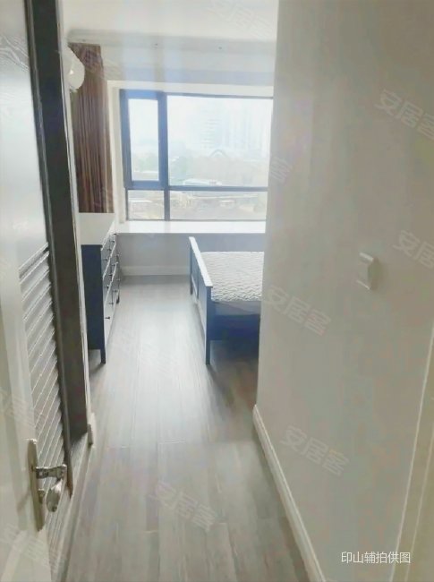 房东急售 详询再洚5w 精装套三带电梯 近地铁 配套完善,慧苑二手房