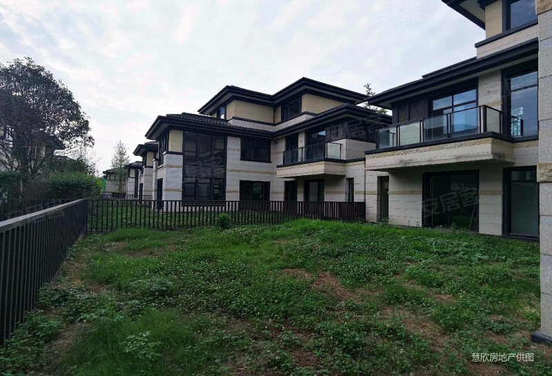 成都房产网>成都二手房>金牛二手房>欢乐谷二手房>华侨城天屿>