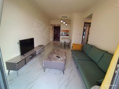 桂林临桂一院两馆包物业桂林碧桂园两房三空调两衣柜 吾悦金茂信科院医学院师专出租房源真实图片