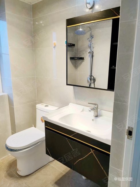 (122)w买怡心湖地铁旁精装套三 可按揭 仅契税 南北通透,鑫苑鑫都汇