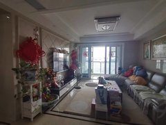 张家港塘市塘市中心吾悦华府 3室2厅2卫 电梯房 豪华装修 127平米出租房源真实图片