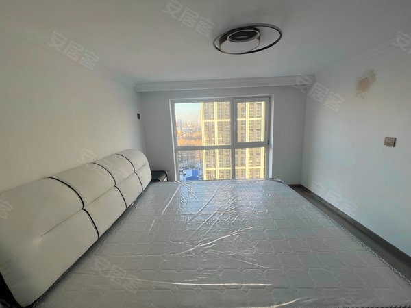 沈阳大东东北大马路国瑞熙悦大东区国瑞城熙悦 loft户型 高挑空上下两