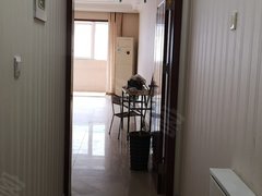 济南历城洪家楼金泰花园 3室2厅1卫出租房源真实图片