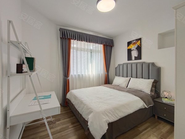 深圳福田岗厦彩虹新都彩虹新都彩云阁 2室2厅1卫 精装修 105平 电梯房