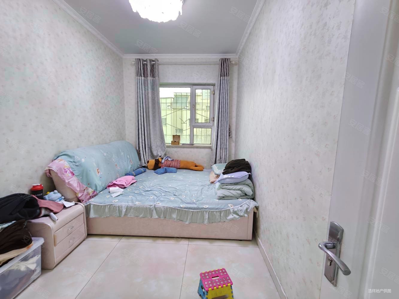 康明园(一二期)3室2厅2卫117.5㎡南北60万