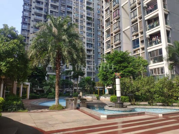 南宁青秀青秀山中茵丽景豪庭竹溪路 中茵丽景豪庭精装3室2厅1卫 南北