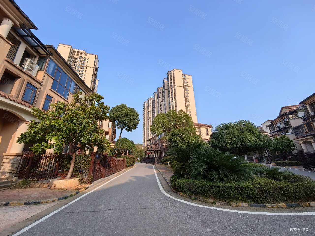 >长沙二手房>雨花二手房>雨花周边二手房>佳兆业水岸新都(西区别墅)>