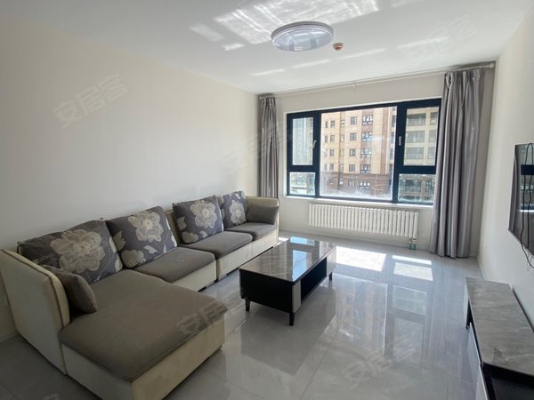 青岛即墨创智新区华航山海湖华航山海湖,精装套三,家具家电齐全 看房