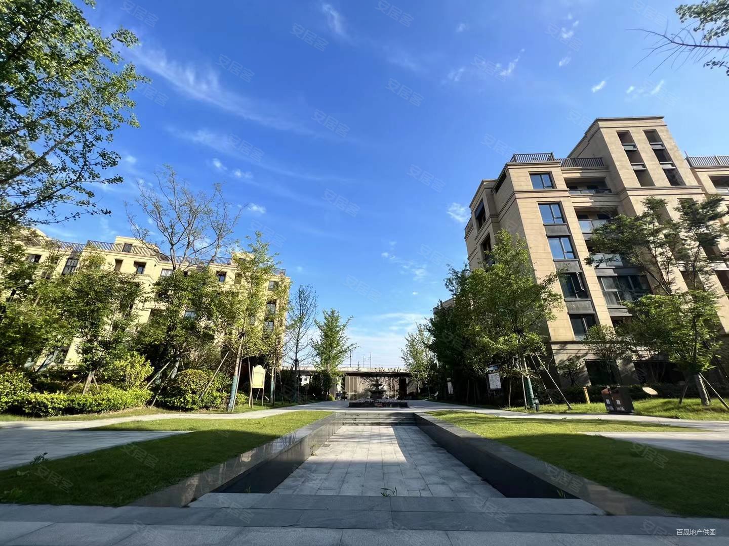 卡森卫星城名庭园南北通透楼龄新豪华设计带电梯双卫