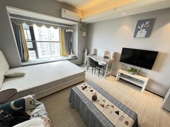 株洲荷塘新桂广场实拍！荷塘区   单身公寓出租   家电齐全  带网络可短租出租房源真实图片