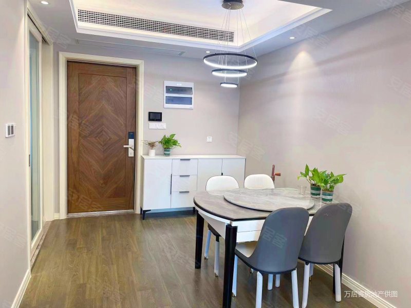 苏州房产网>苏州二手房>张家港二手房>杨舍二手房>金茂悦湖雅居>800