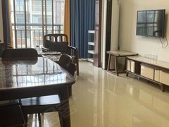 柳州城中公园高新区，锦绣龙城，电梯2房，家具家电齐全，随时看房。出租房源真实图片