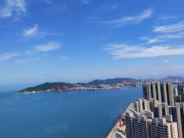 青岛黄岛薛家岛融创维多利亚湾1600套三精装全屋定制出租业主自住出租