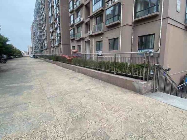 青岛城阳家佳源都霖馨苑都霖馨苑 2室2厅1卫 电梯房 71平 南北通透 家