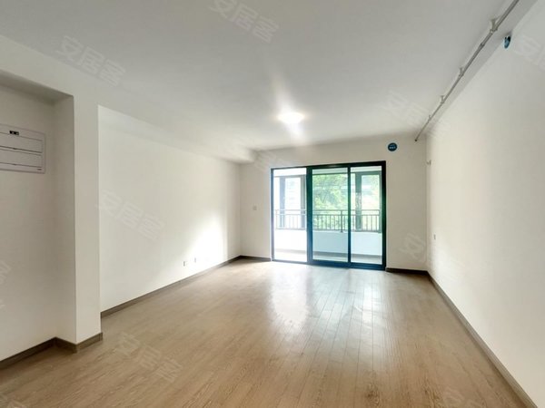 绍兴柯桥柯桥万科芳塔纳丽万科芳塔纳丽 3室2厅2卫 133平 精装修 电梯