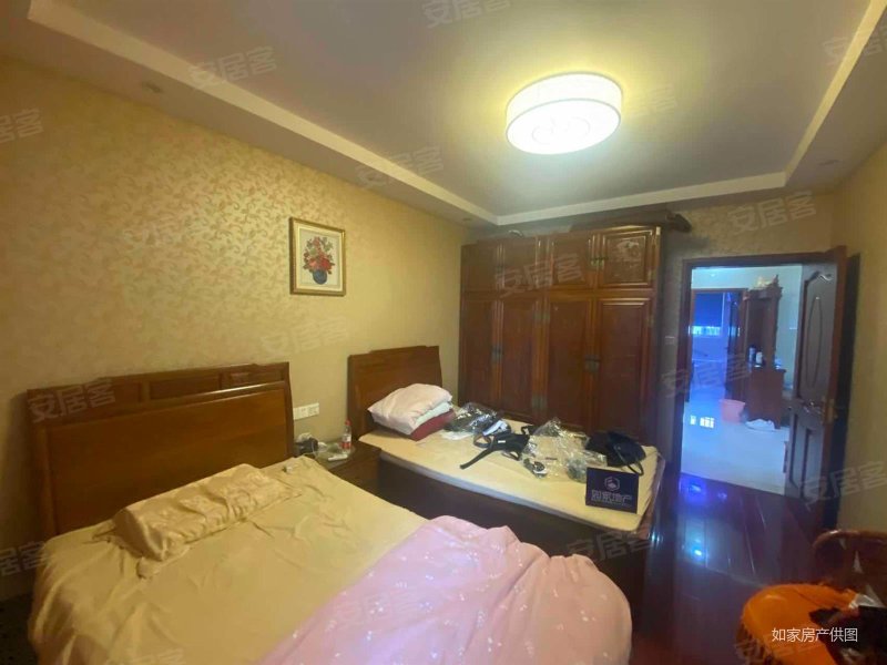 商品房无土出新惠园精装2房电梯小高层有露台开好门的