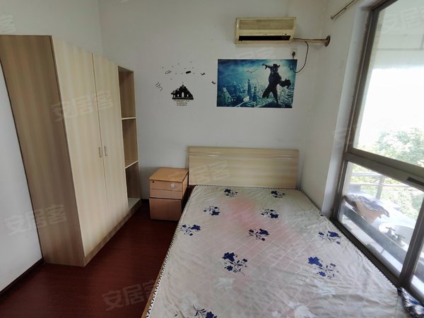 成都高新区世纪城世纪欣园世纪城 会展走路上班 特价便宜次卧0中介