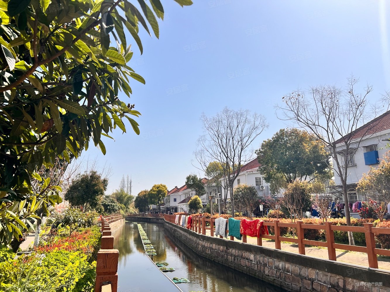 三盛颐景园(公寓住宅)2室2厅2卫89.17㎡南北380万