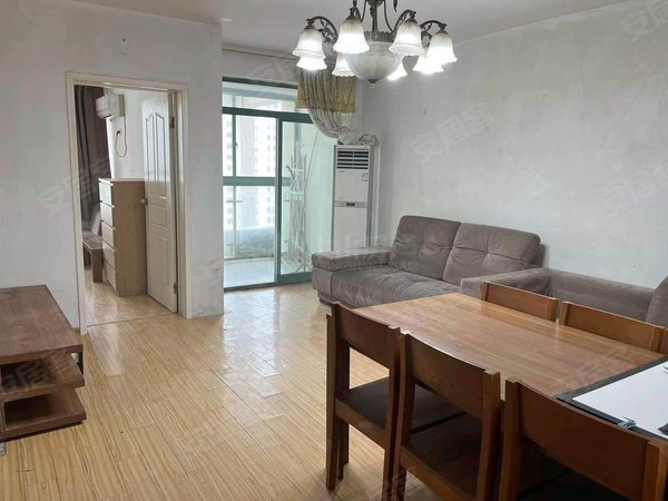 班车点,大丁精装一房,随时看房,拎包入住,价格可谈出租房源真实图片